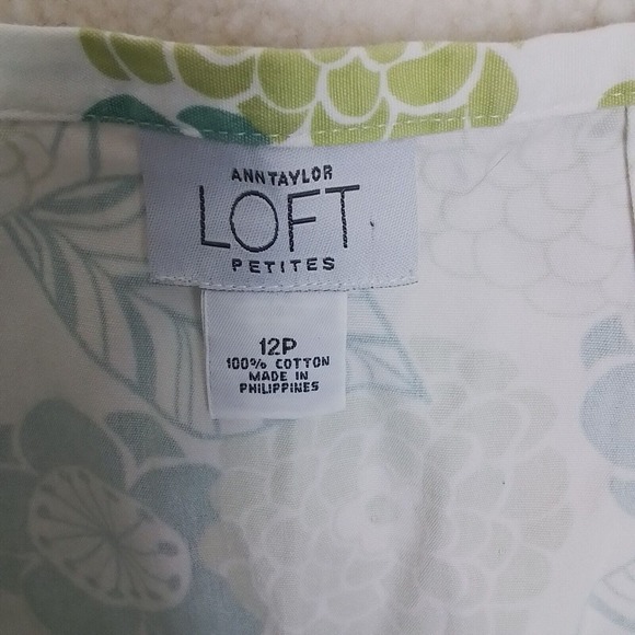 LOFT 100% Cotton Casual Short Skirt Size 12 Petite in White Green Floral Design - Picture 9 of 9